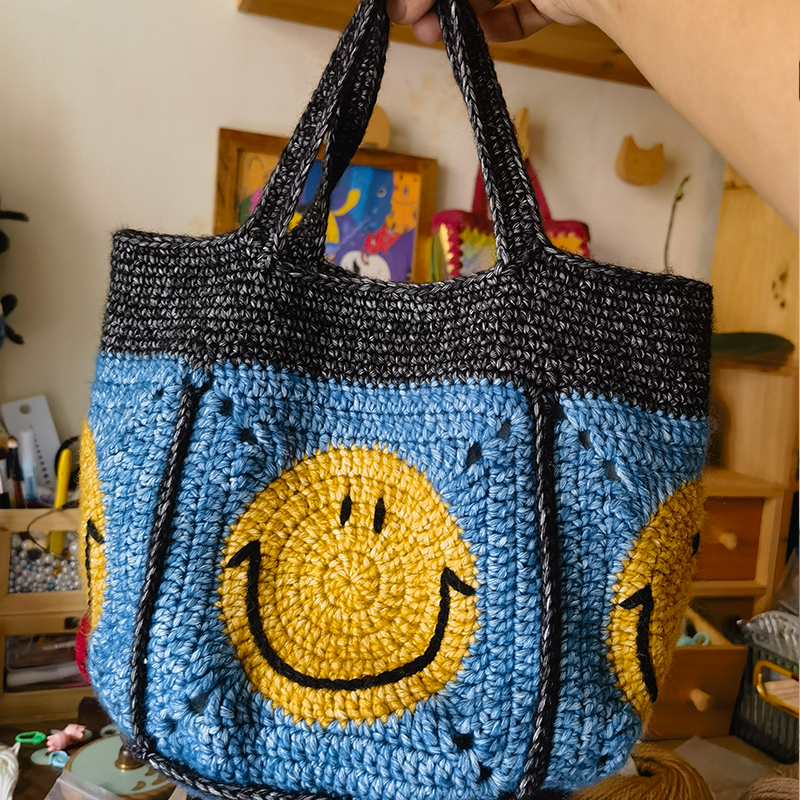 Handmade Crochet Handbag - Stylish and Functional | Elegant Everyday Accessory